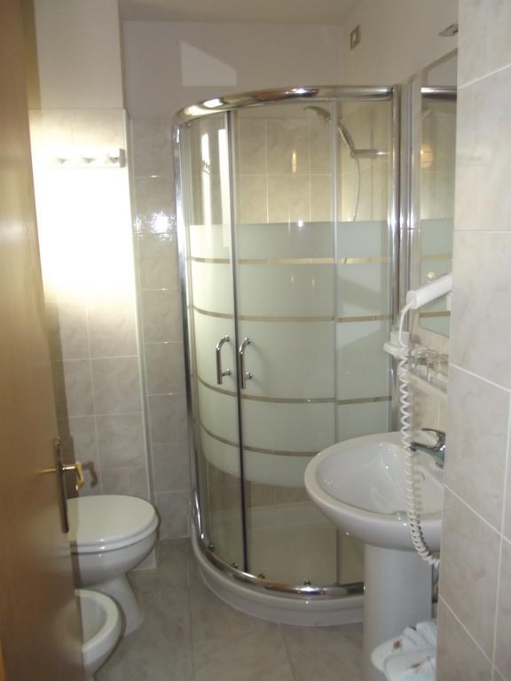 Hotel Piccadilly Montecatini Terme Luaran gambar