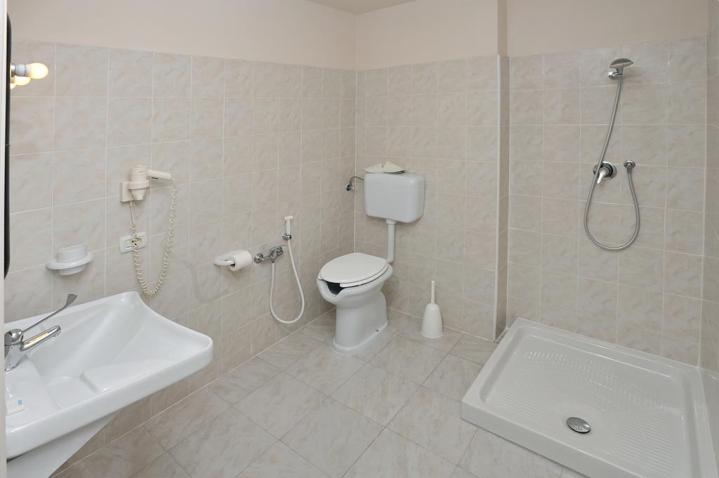 Hotel Piccadilly Montecatini Terme Luaran gambar